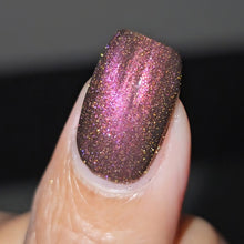 Load image into Gallery viewer, Wicked Lacquer - Tauriel - MAGNETIC
