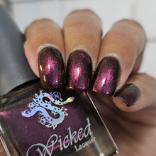 Load image into Gallery viewer, Wicked Lacquer - Tauriel - MAGNETIC

