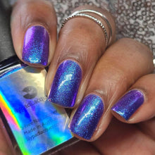 Load image into Gallery viewer, Lilypad Lacquer - Cinderella
