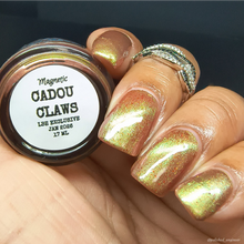 Load image into Gallery viewer, Victorian Varnish - CADOU CLAWS - MAGNETIC
