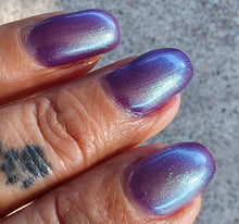 Load image into Gallery viewer, Lilypad Lacquer - Angels Have Fallen
