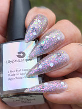 Load image into Gallery viewer, Lilypad Lacquer - Spider bites
