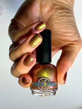 Load image into Gallery viewer, Victorian Varnish - CADOU CLAWS - MAGNETIC
