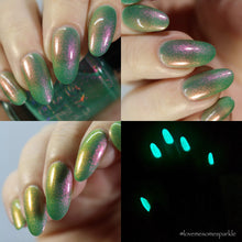 Load image into Gallery viewer, LynBDesigns - Rainbow in the Dark
