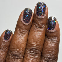 Load image into Gallery viewer, Cracked Polish - Purglittertory

