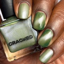 Load image into Gallery viewer, Cracked Polish - Floater Skin - MAGNETIC
