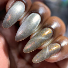 Load image into Gallery viewer, Pepper Polish - Forged in Fire - MAGNETIC
