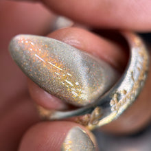 Load image into Gallery viewer, Pepper Polish - Forged in Fire - MAGNETIC
