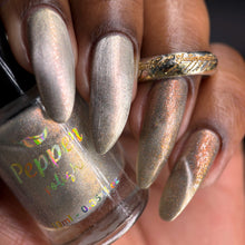 Load image into Gallery viewer, Pepper Polish - Forged in Fire - MAGNETIC
