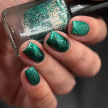 Load image into Gallery viewer, Whatcha Nail Polish - Lothlórien Leaf - MAGNETIC
