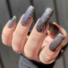 Load image into Gallery viewer, Cracked Polish - Purglittertory
