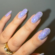 Load image into Gallery viewer, Sassy Cats Lacquer - Frozen Inside
