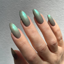 Load image into Gallery viewer, Sassy Cats Lacquer - Absolute Power - MAGNETIC
