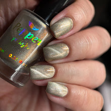 Load image into Gallery viewer, Pepper Polish - Forged in Fire - MAGNETIC
