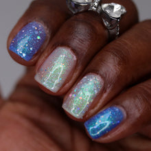 Load image into Gallery viewer, Chamaeleon Nails - Ghostwake - THERMAL
