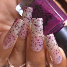 Load image into Gallery viewer, Chamaeleon Nails - Janeway‘s Inner Strength - THERMAL
