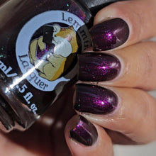 Load image into Gallery viewer, Lemming Lacquer - Catwoman - OVERSTOCK
