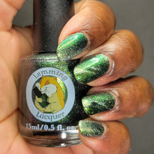 Load image into Gallery viewer, Lemming Lacquer - I Am No Man - MAGNETIC
