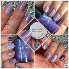 Load image into Gallery viewer, The Peach Pit Co. - There’s No Place Like London - OVERSTOCK

