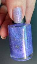 Load image into Gallery viewer, The Peach Pit Co. - There’s No Place Like London - OVERSTOCK
