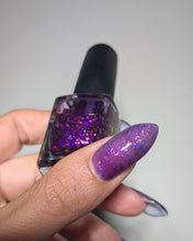 Load image into Gallery viewer, Lilypad Lacquer - Spooky Mulder
