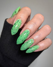 Load image into Gallery viewer, Lilypad Lacquer - I Want to Believe
