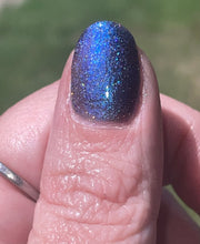 Load image into Gallery viewer, The Peach Pit Co. - Creating the Stars
