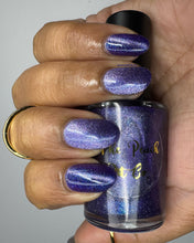 Load image into Gallery viewer, The Peach Pit Co. - Gandolf the Purple - MAGNETIC
