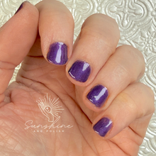 Load image into Gallery viewer, Sassy Cats Lacquer - Witching Hour

