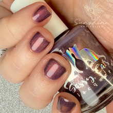 Load image into Gallery viewer, Sassy Cats Lacquer - Enochian Glow
