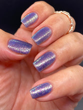 Load image into Gallery viewer, The Peach Pit Co. - The Discovery
