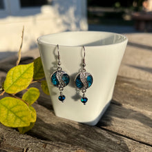Load image into Gallery viewer, Bernd Offerings - Xenomorph - EARRINGS
