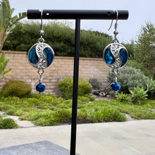 Load image into Gallery viewer, Bernd Offerings - Xenomorph - EARRINGS
