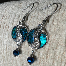 Load image into Gallery viewer, Bernd Offerings - Xenomorph - EARRINGS
