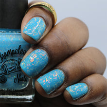 Load image into Gallery viewer, Chamaeleon Nails - Scare Leader - SOLAR
