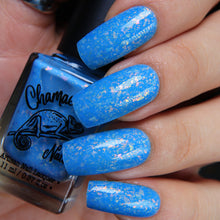 Load image into Gallery viewer, Chamaeleon Nails - Scare Leader - SOLAR

