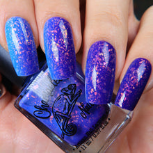 Load image into Gallery viewer, Chamaeleon Nails - Scare Leader - SOLAR
