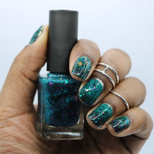 Load image into Gallery viewer, Chamaeleon Nails - Shadow Wolf - THERMAL
