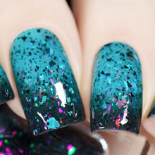 Load image into Gallery viewer, Chamaeleon Nails - Shadow Wolf - THERMAL
