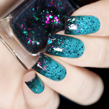 Load image into Gallery viewer, Chamaeleon Nails - Shadow Wolf - THERMAL
