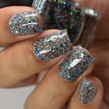 Load image into Gallery viewer, Chamaeleon Nails - Senua - POLISH
