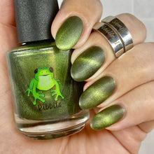 Load image into Gallery viewer, Ribbits - The Shire - MAGNETIC

