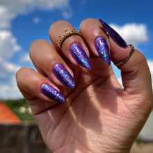 Load image into Gallery viewer, Indie By Patty Lopes - Spectral Signal
