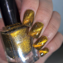 Load image into Gallery viewer, Whatcha Nail Polish - The One Ring - MAGNETIC
