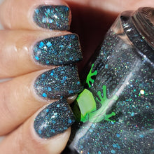 Load image into Gallery viewer, Ribbits - Wormhole
