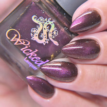 Load image into Gallery viewer, Wicked Lacquer - Tauriel - MAGNETIC

