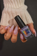 Load image into Gallery viewer, Zombie Claw - Savvy Darling OVERSTOCK

