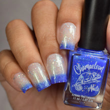 Load image into Gallery viewer, Chamaeleon Nails - Ghostwake - THERMAL
