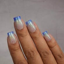 Load image into Gallery viewer, Chamaeleon Nails - Ghostwake - THERMAL
