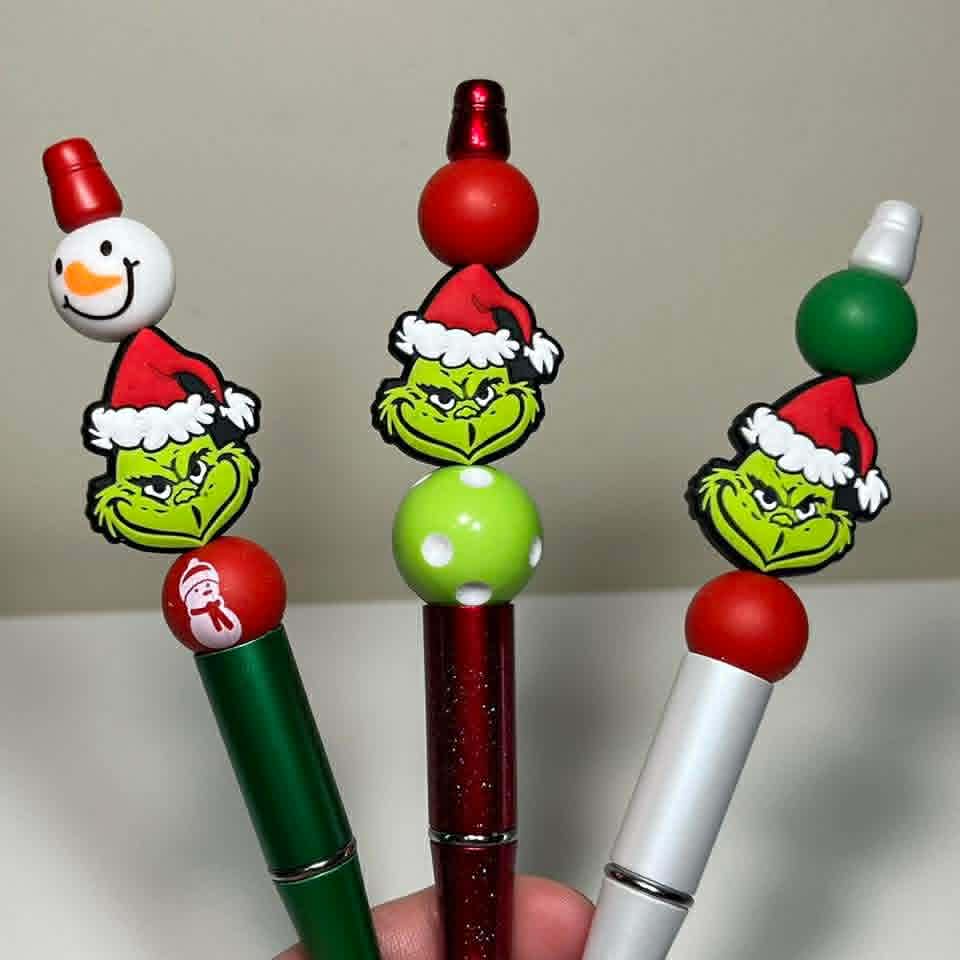 Jessenia’s Cricut Creations - Mystery Grinch Pens